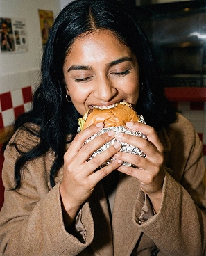 BURGERS Burger takeaway packaging in Berlin